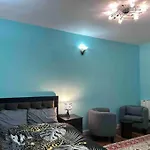 Apparemment - Tour Eiffel - Grenelle